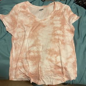 Old navy tshirt